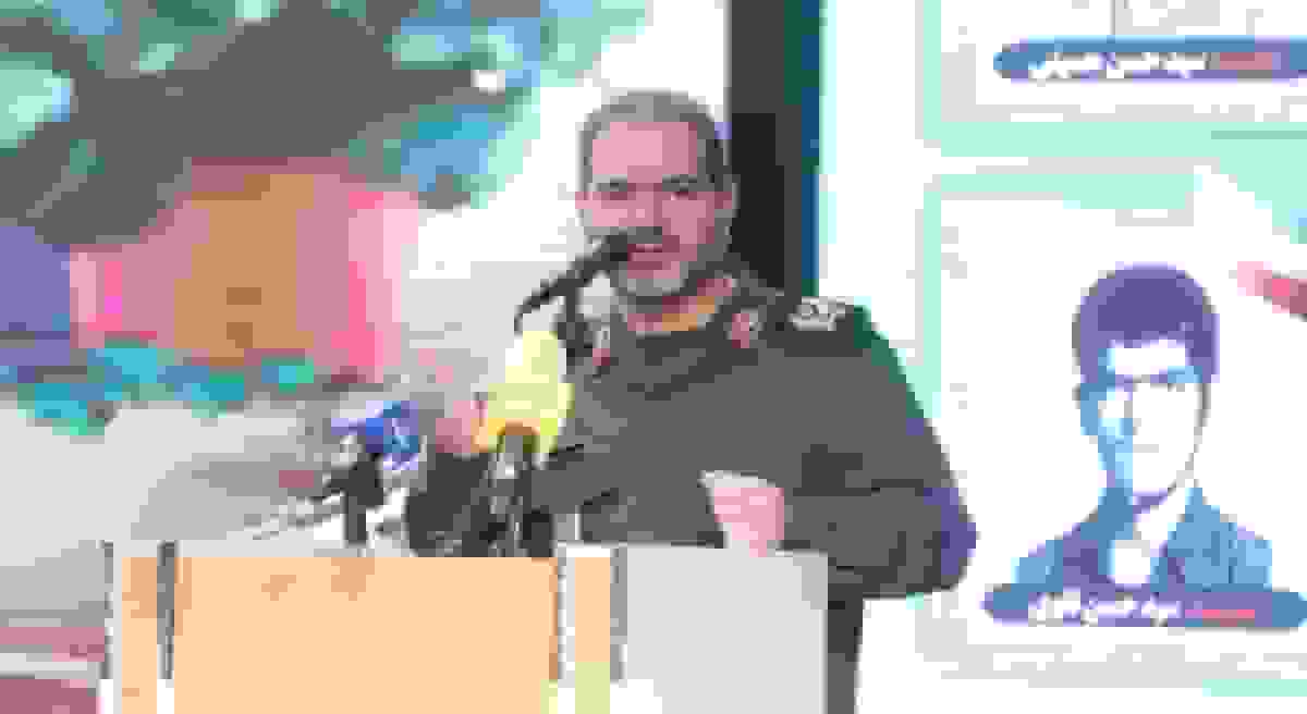 سردار خرسند: شهدای زرهی در آهن تفتیده تانک جنگیدند تا خط ولایت حفظ شود