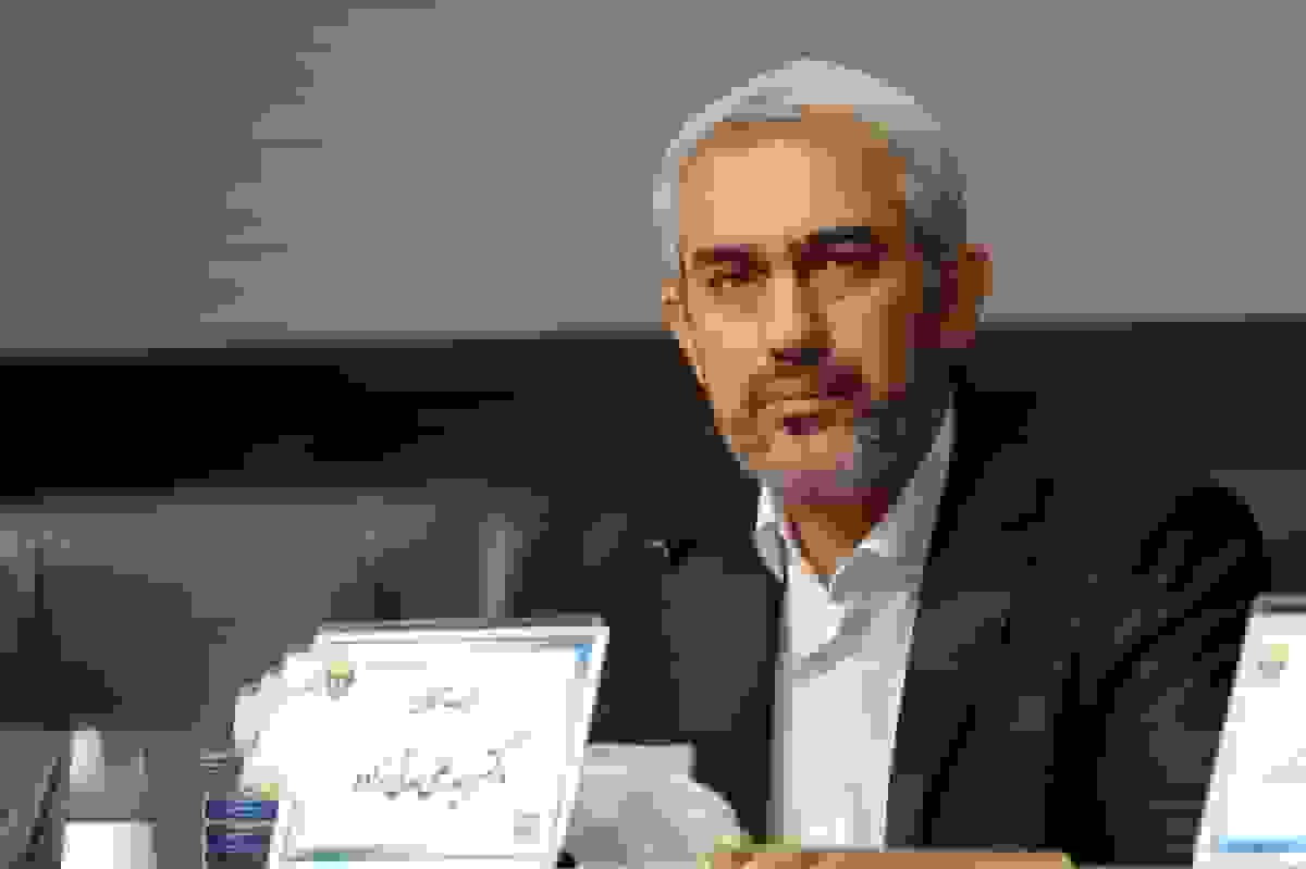 وزیر اقتصاد: سیاست‌های ارزی مهم‌ترین موانع فعالان اقتصادی است