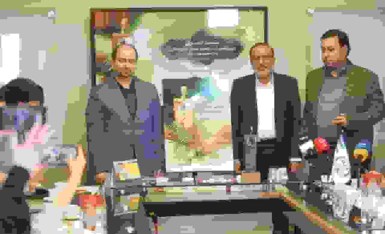 تجلیل از ۳۷ دانشجو و گروه‌های دانشجویی فداکار در چهاردهمین دوره تندیس