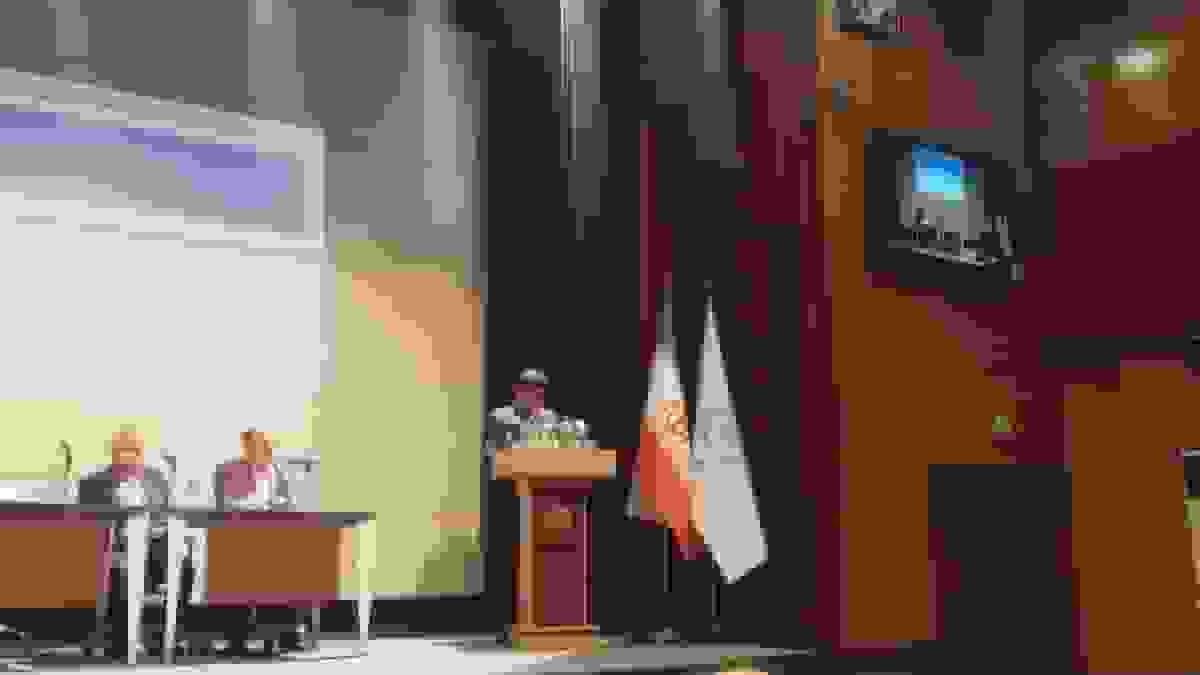 فساد اقتصادی موجب فرار سرمایه می‌شود