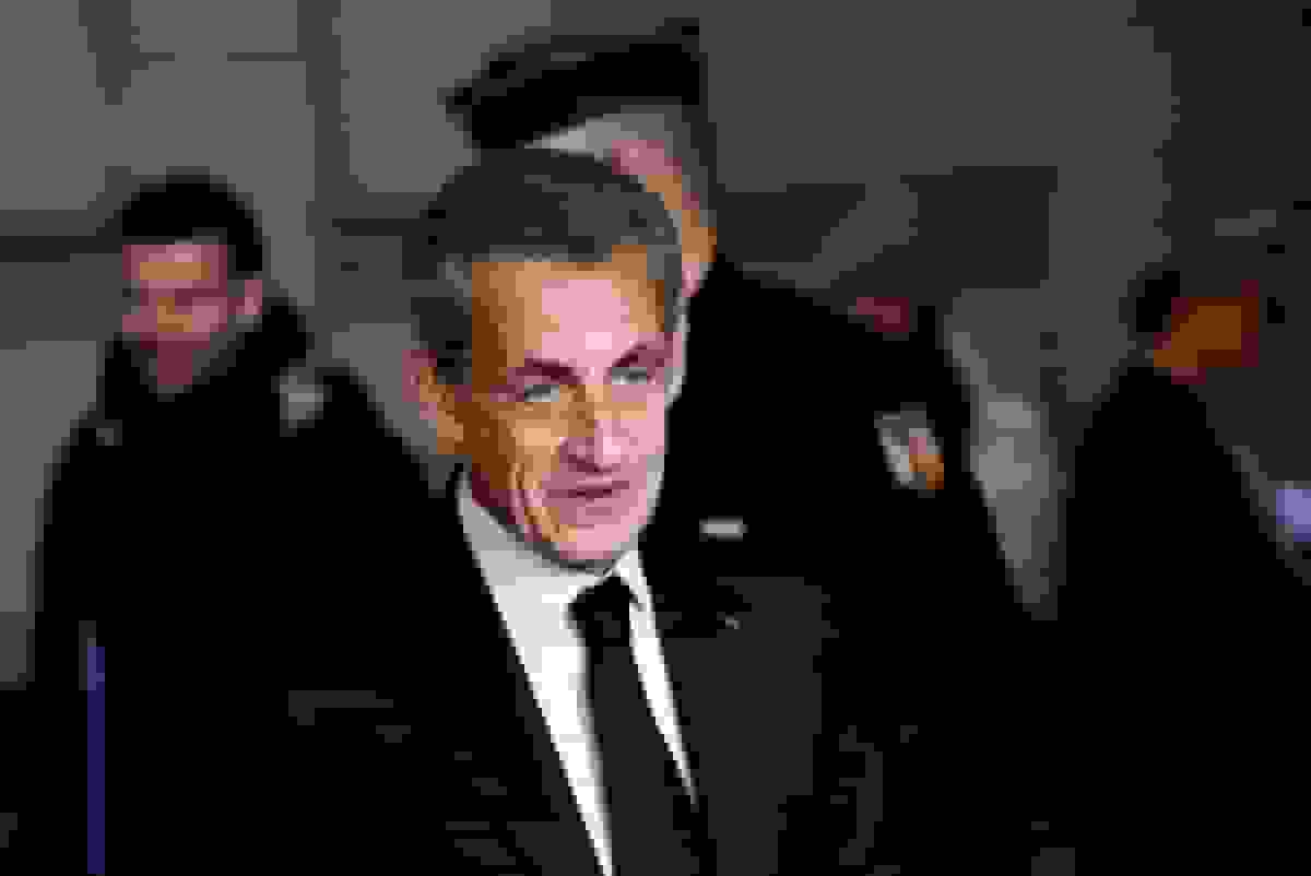 سارکوزی با قرار وثیقه آزاد شد