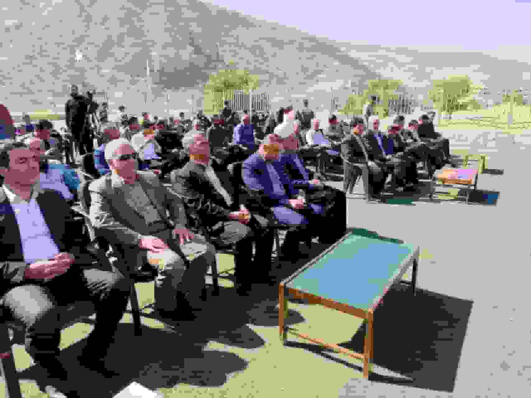 کلنگ‌زنی مدرسه ۴ کلاسه در روستای سرقلعه لردگان