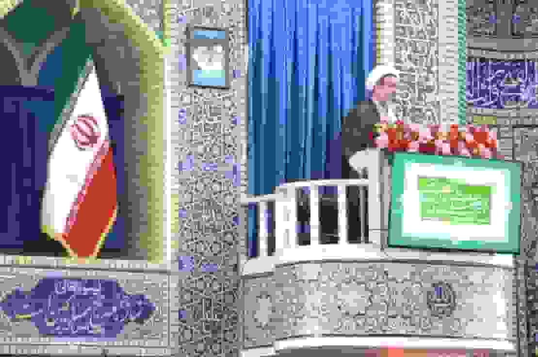 امام جمعه کرمان خواستار نظارت بیشتر تعزیرات حکومتی بر قیمت کالاها شد
