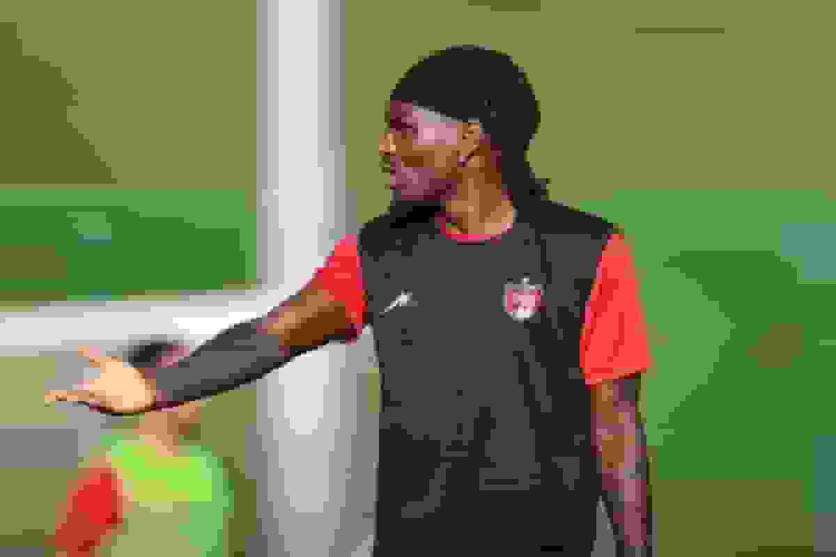 دلیل کنار گذاشته شدن بیفوما از فهرست پرسپولیس