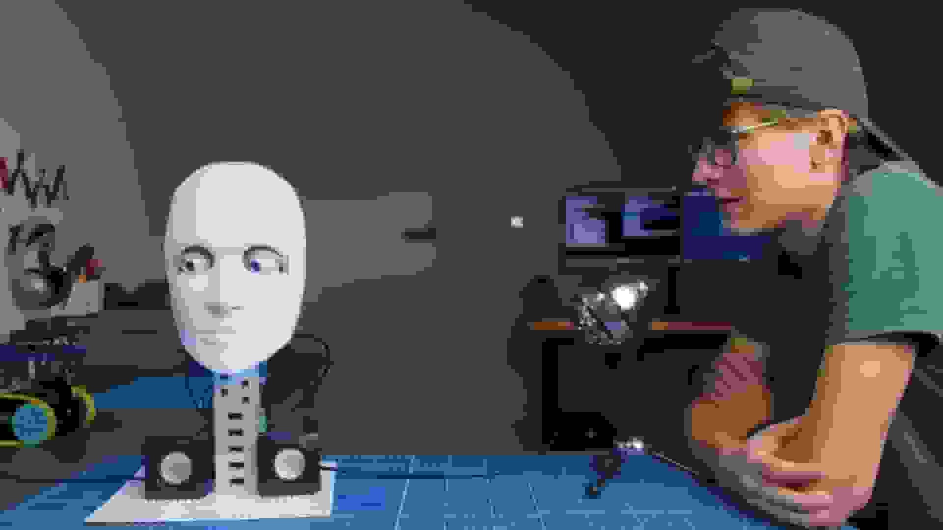 رباتی با هوش ارسطویی توسط یوتیوبر ساخته شد