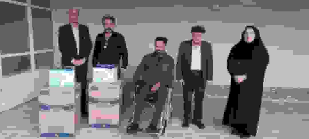 اهدای ۵۰۰ میلیون ریال هزینه مجلس ترحیم برای خرید تجهیزات پزشکی هلال احمر شهرکرد