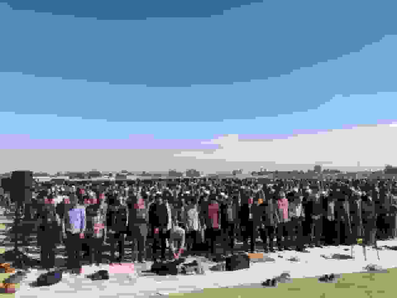 مشهدی‌ها نماز باران خواندند