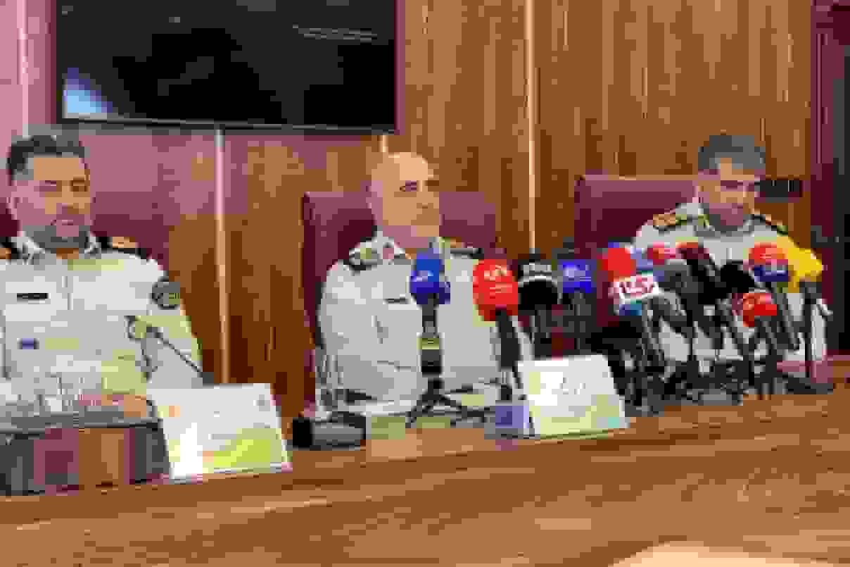 سردار رحیمی: روزانه ۲۱ میلیون لیتر سوخت از کشور خارج می‌شود