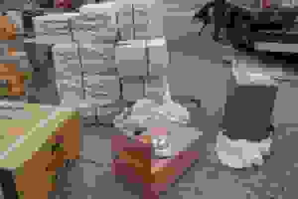 کشف محموله قاچاق تبلت و لپ‌تاپ در تهران