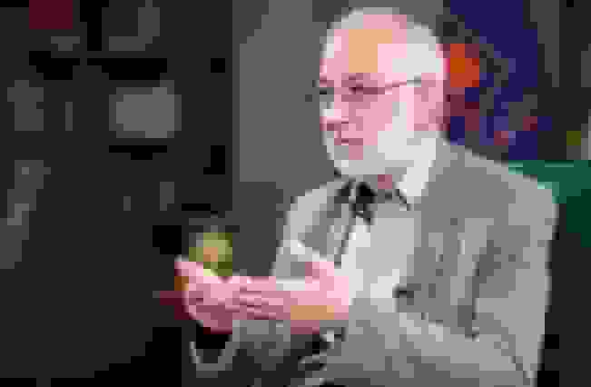 بیست عنوان کتاب تقریظ‌شده توسط زنان در دفتر مقام معظم رهبری