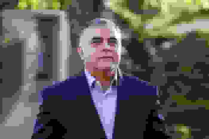 پاکنژاد: موضوع افزایش قیمت بنزین فراتر از ساختار تصمیم‌گیری وزارت نفت است