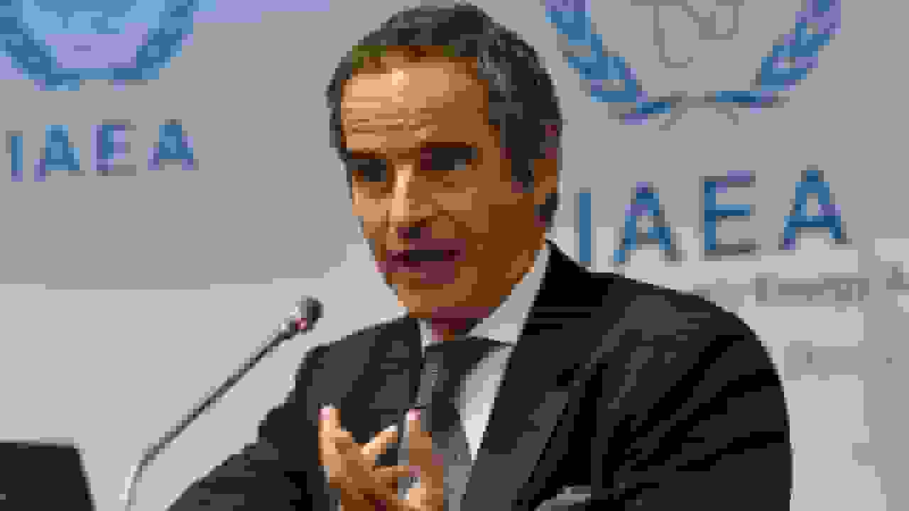 گروسی: تأسیسات مورد حمله باید بازرسی شوند/حجم مواد غنی‌سازی شده هنوز خارج نشده