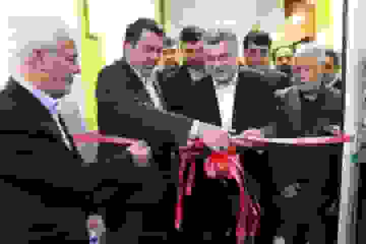 راه‌اندازی دستگاه توموتراپی مرکز شفا کرمان با حضور وزیر بهداشت