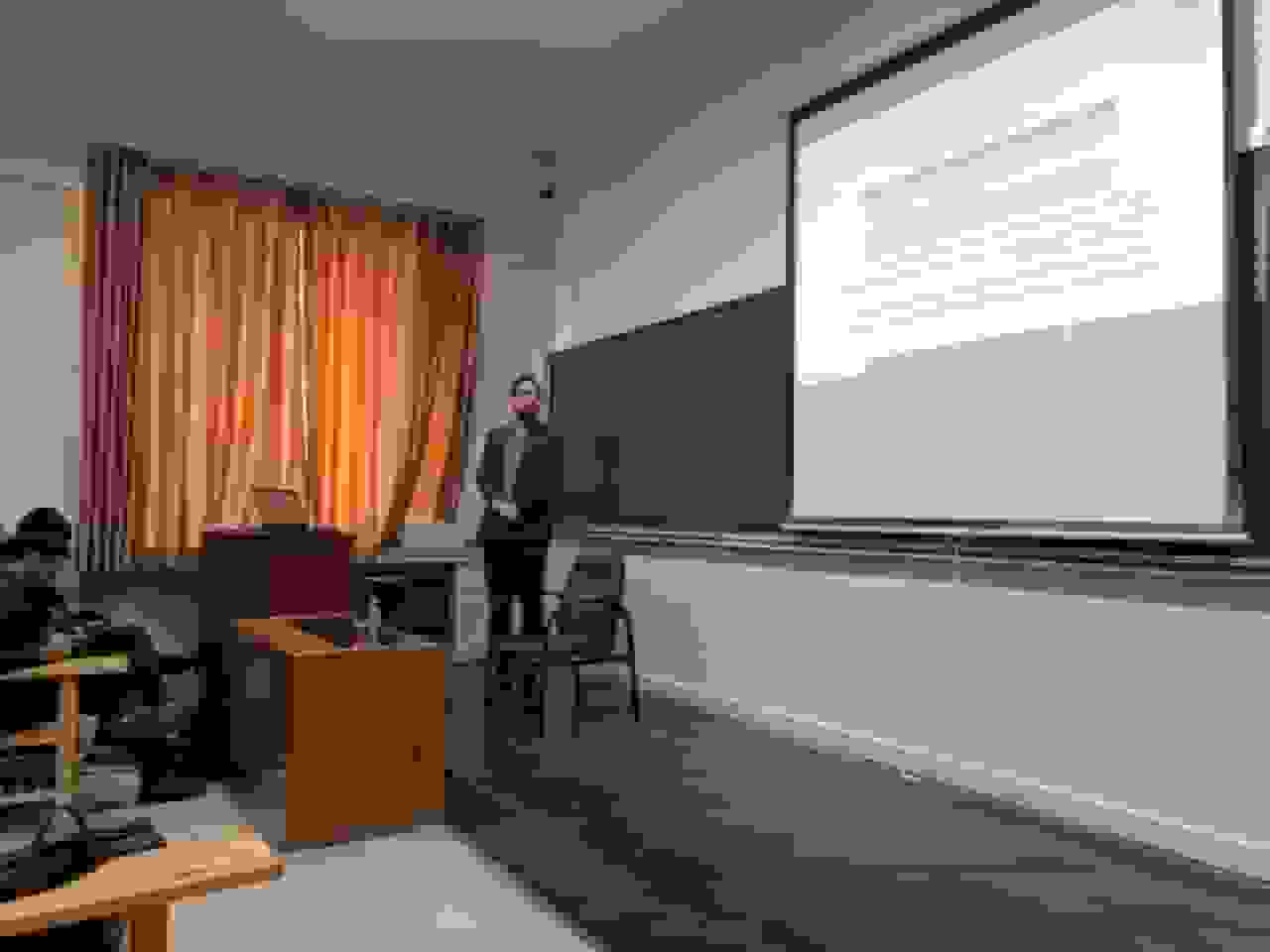 ضرورت ایجاد سازمان ملی هوش مصنوعی برای قانون‌گذاری در این حوزه