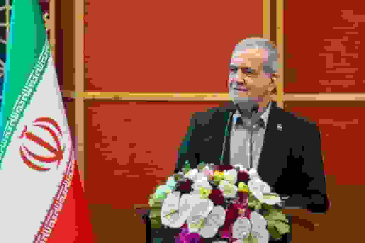 پزشکیان: هیچ محدودیتی برای رونق تولید نداریم/ زندگی بدون نفت ممکن است