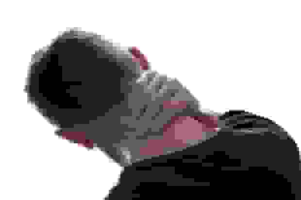 سندروم گردن پیامکی؛ بیماری شایع قرن بیست و یکم