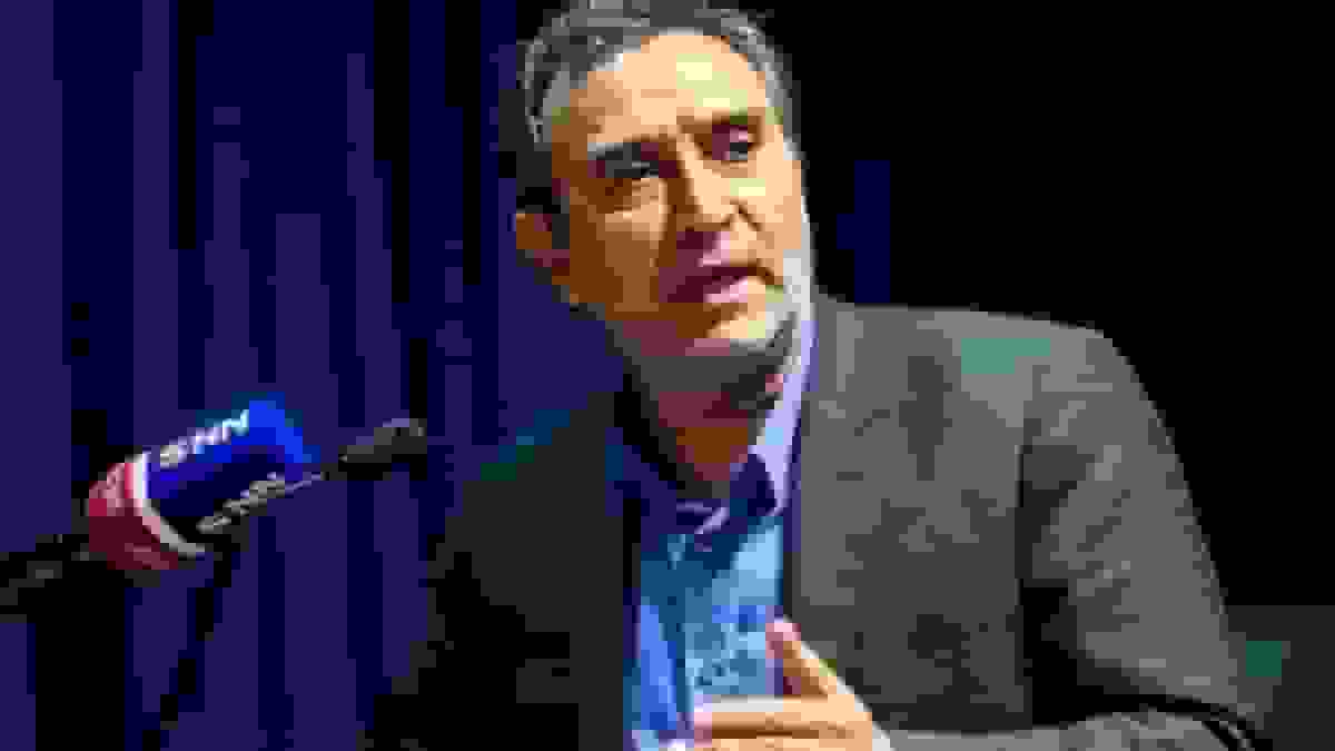 دهقان: بازنگرداندن ۵۰۰ همت بدهی بانک آینده عدالت را ناقص میکند