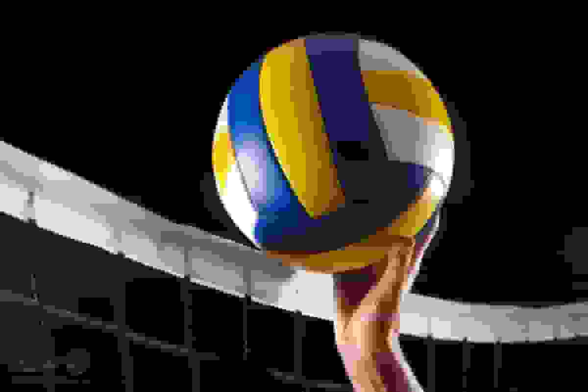 ماجرای به دردسر افتادن پزشک سرشناس ایرانی برای معاینه صابر کاظمی در قطر