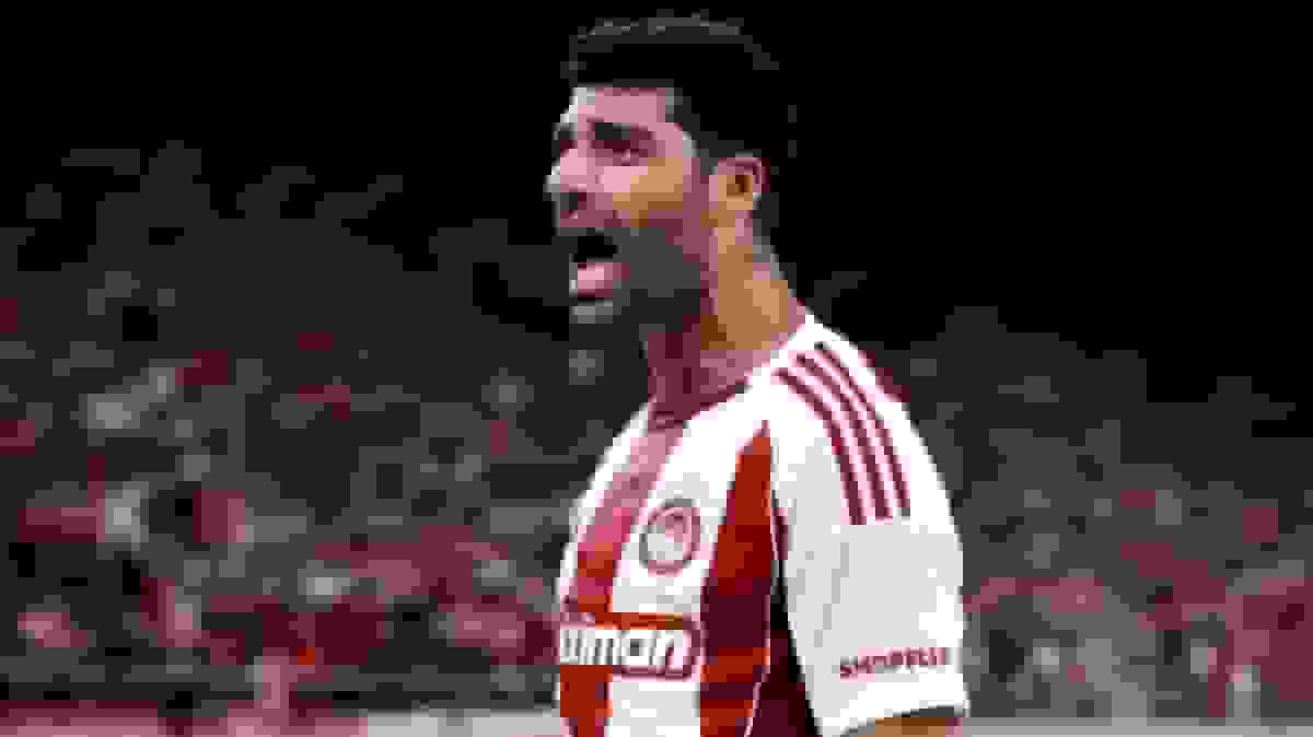 گلزنی مهدی طارمی در داربی آتن و عملکرد درخشان در پیروزی المپیاکوس