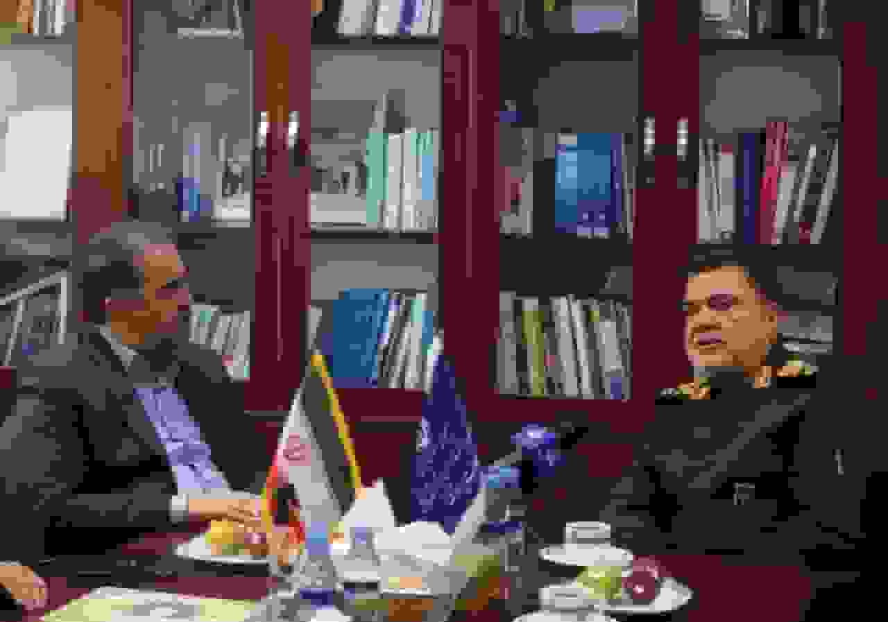 تقدیر معاون سپاه از فداکاری پرستاران: از دفاع مقدس تا جهاد سلامت