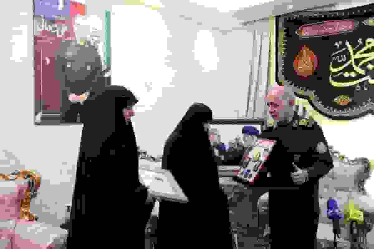 اعطای درجه سپهبدی به شهید علی شادمانی