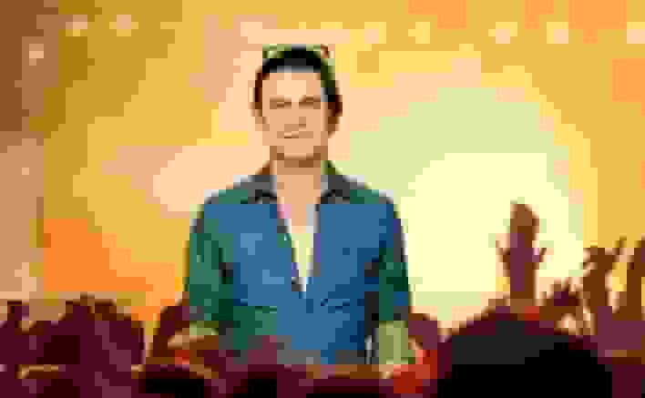 امین حیایی به عنوان مجری مسابقه موسیقی «کاست» انتخاب شد