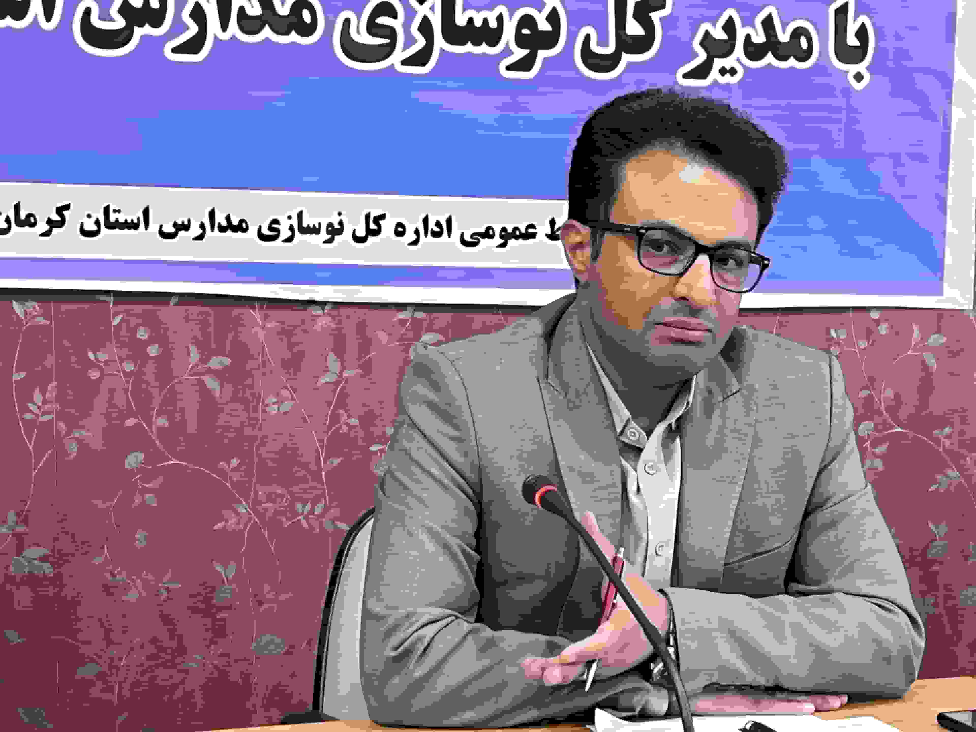 استان کرمان ۱۵۰۰ مدرسه تخریبی دارد و با وضعیت بحرانی کمبود مدرسه مواجه است