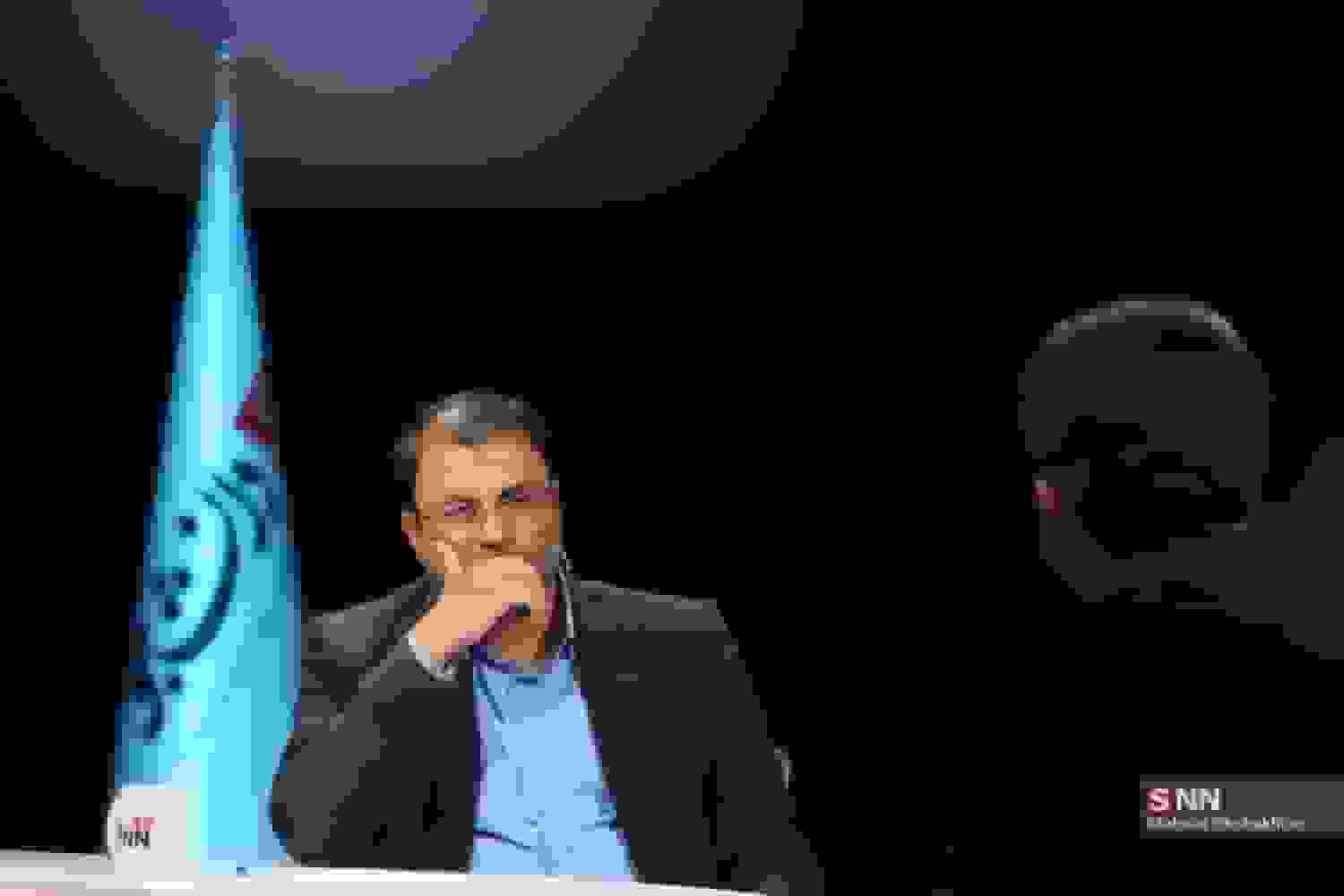 انتقاد نماینده مجلس از تخلف وزارت بهداشت در کاهش ظرفیت پزشکی