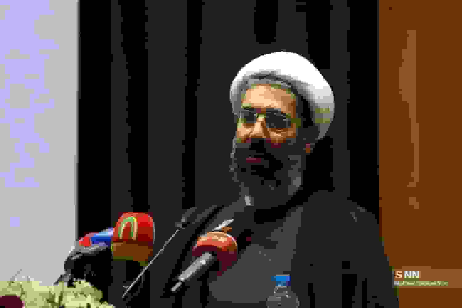 واکنش حجت‌الاسلام رستمی به صفحه اول روزنامه هم‌میهن