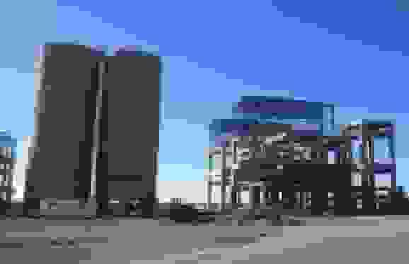 کارخانه سیمان بیارجمند پس از ۱۸ سال در آستانه راه‌اندازی مجدد