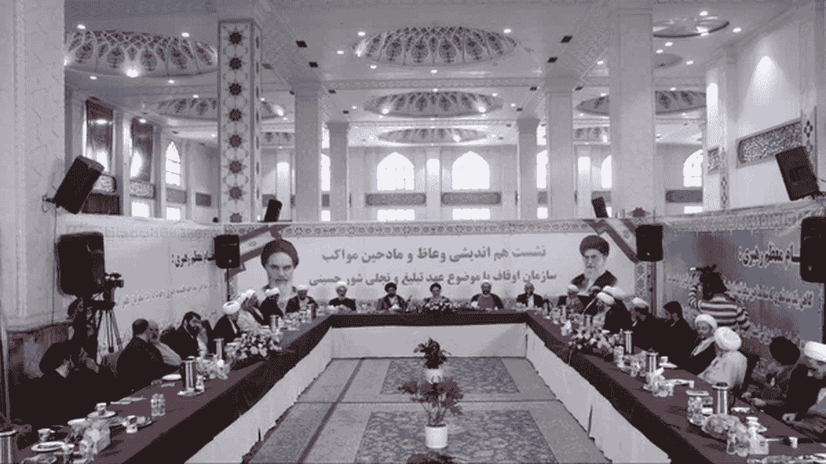 اربوعين مردمی است و بايد مردمی بماند