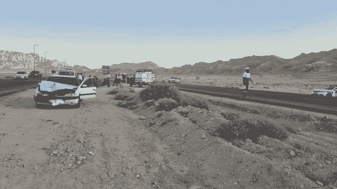 تصادف در محور لار-جهرم با ۸ مصدوم