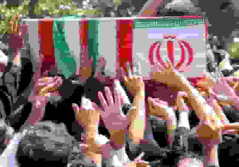 تشییع پیکر مطهر هشت شهید تازه تفحص‌شده دفاع مقدس در سمنان