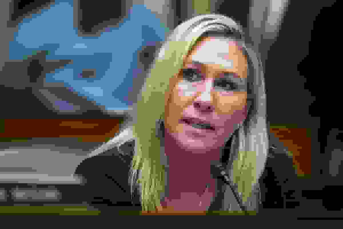 متحد سابق ترامپ: آمریکا پول مالیات‌دهندگان را صرف جنگ می‌کند