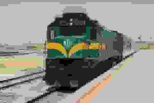 بازگشت قطار مسافری جمعه‌شب‌ها به مسیر مشهد–سرخس