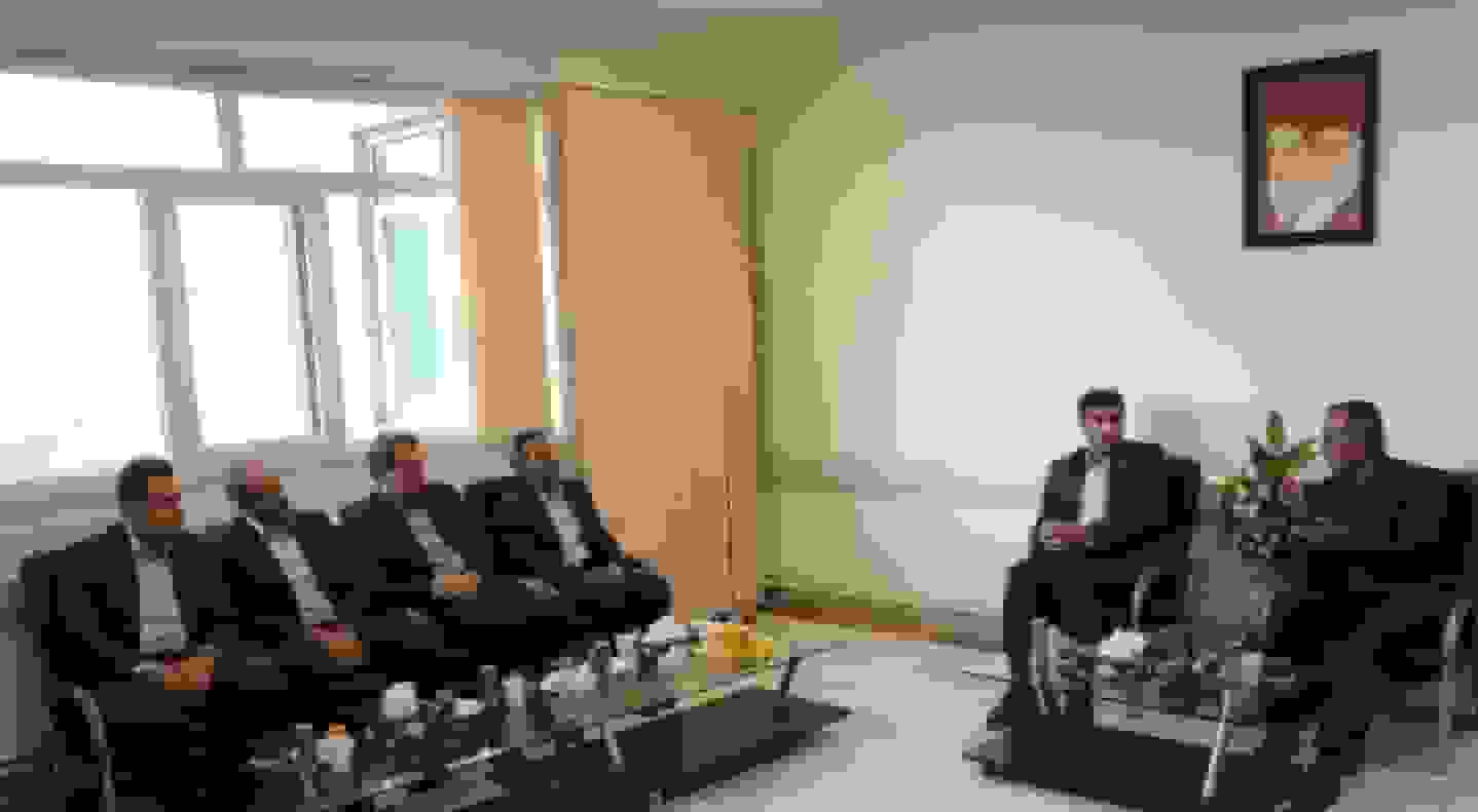 اشتغال‌آفرینی برای مددجویان کمیته امداد ایلام با عملکرد ۹۰ درصدی پرداخت تسهیلات