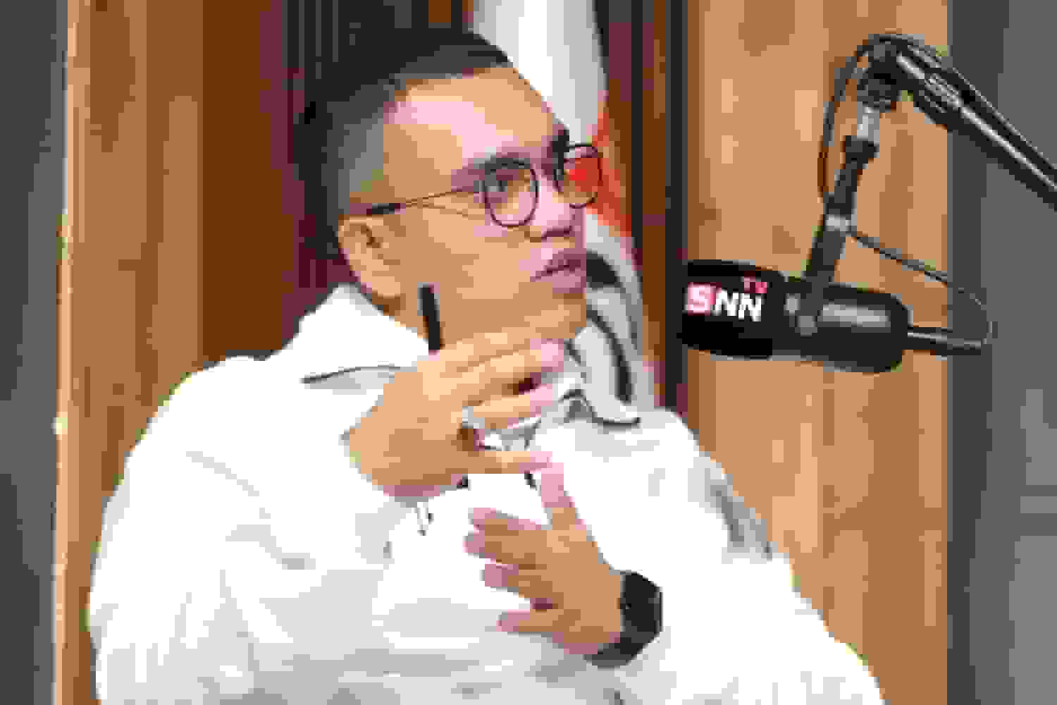 علوی: رقیب نامرئی در پی محدود کردن دانشجویان ایرانی است