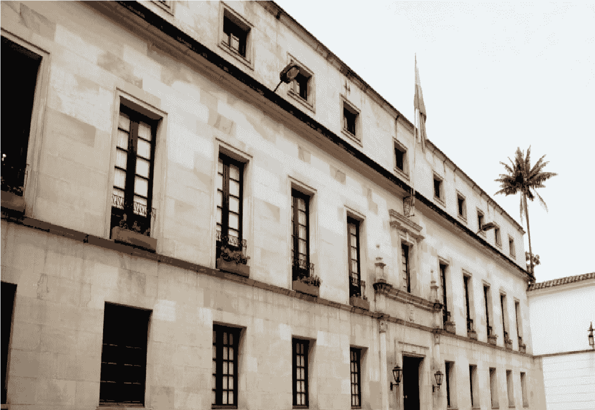 کلمبیا اظهارات ترامپ را محکوم کرد و نسبت به نقض حاکمیت ملی هشدار داد