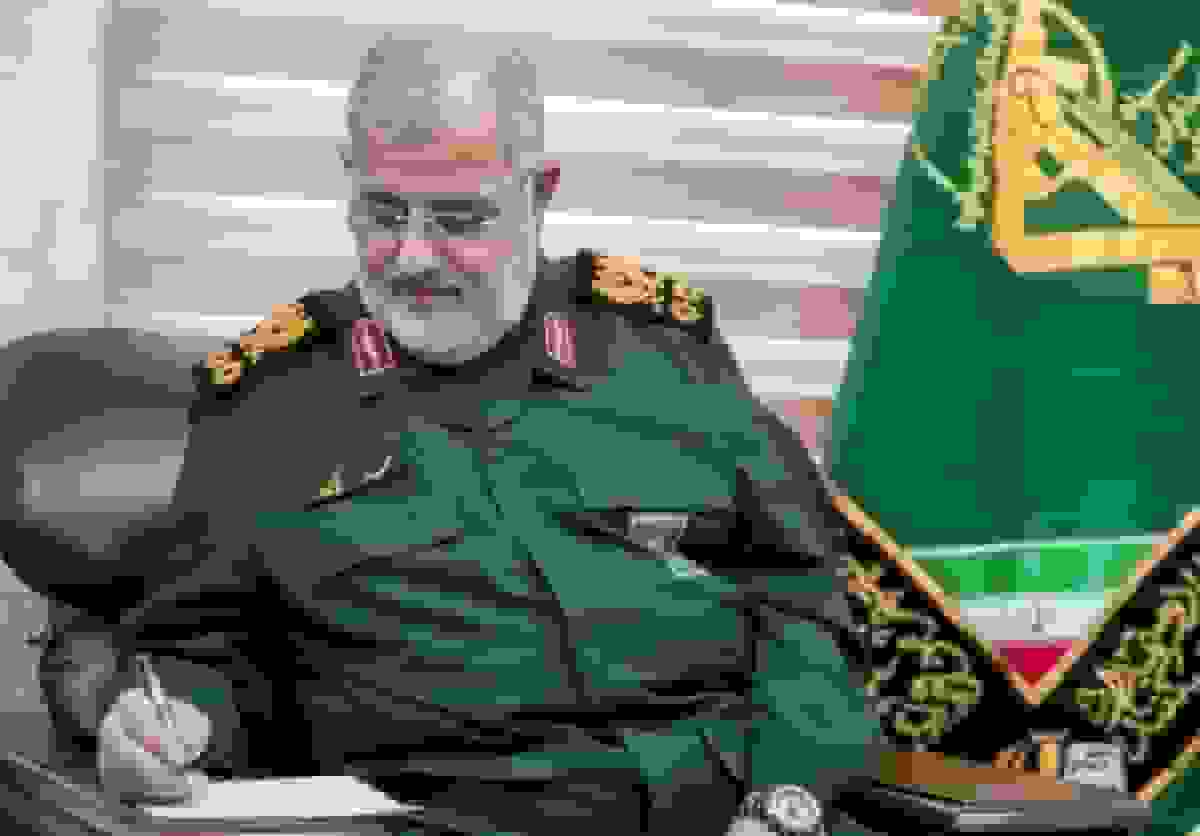 سرلشکر پاکپور: مادران و همسران شهدا ستون‌های جامعه اسلامی هستند