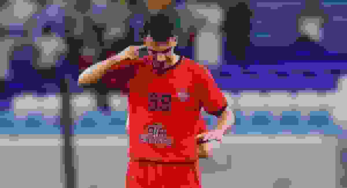 احضار مهاجم تراکتور به کمیته انضباطی