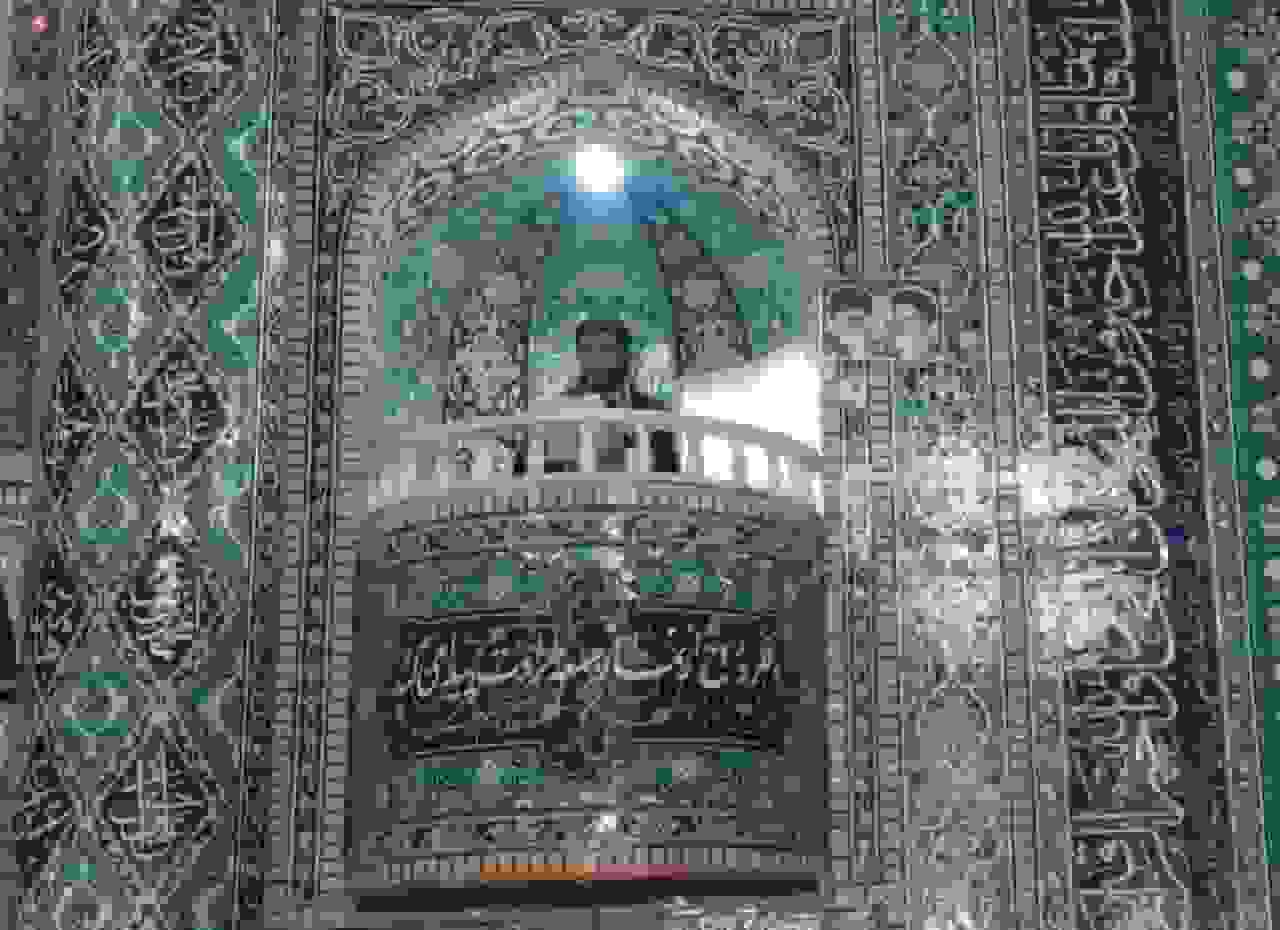 مسائل کشور با اسلاید و پاورپوینت حل نمی‌شود