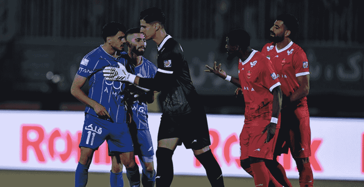 احتمال شکایت پرسپولیس از مهاجم استقلال!