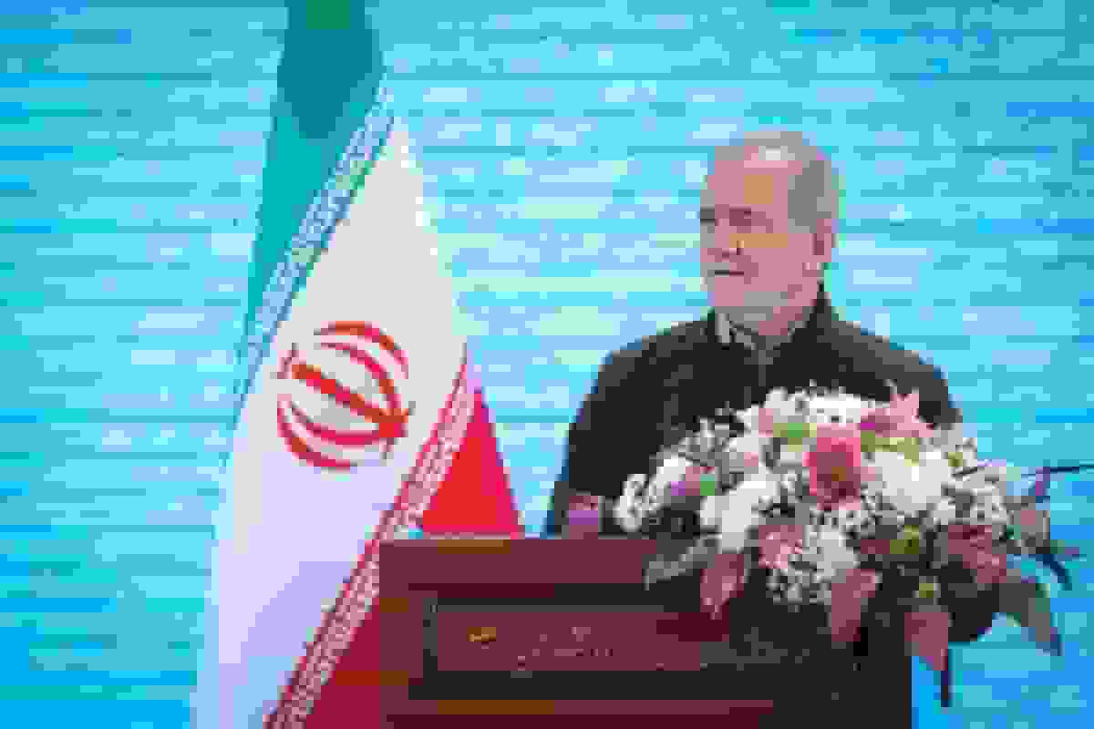 پزشکیان: گفتیم یک مقدار قیمت بنزین را اصلاح کنیم ولی صدای یک عده درآمد