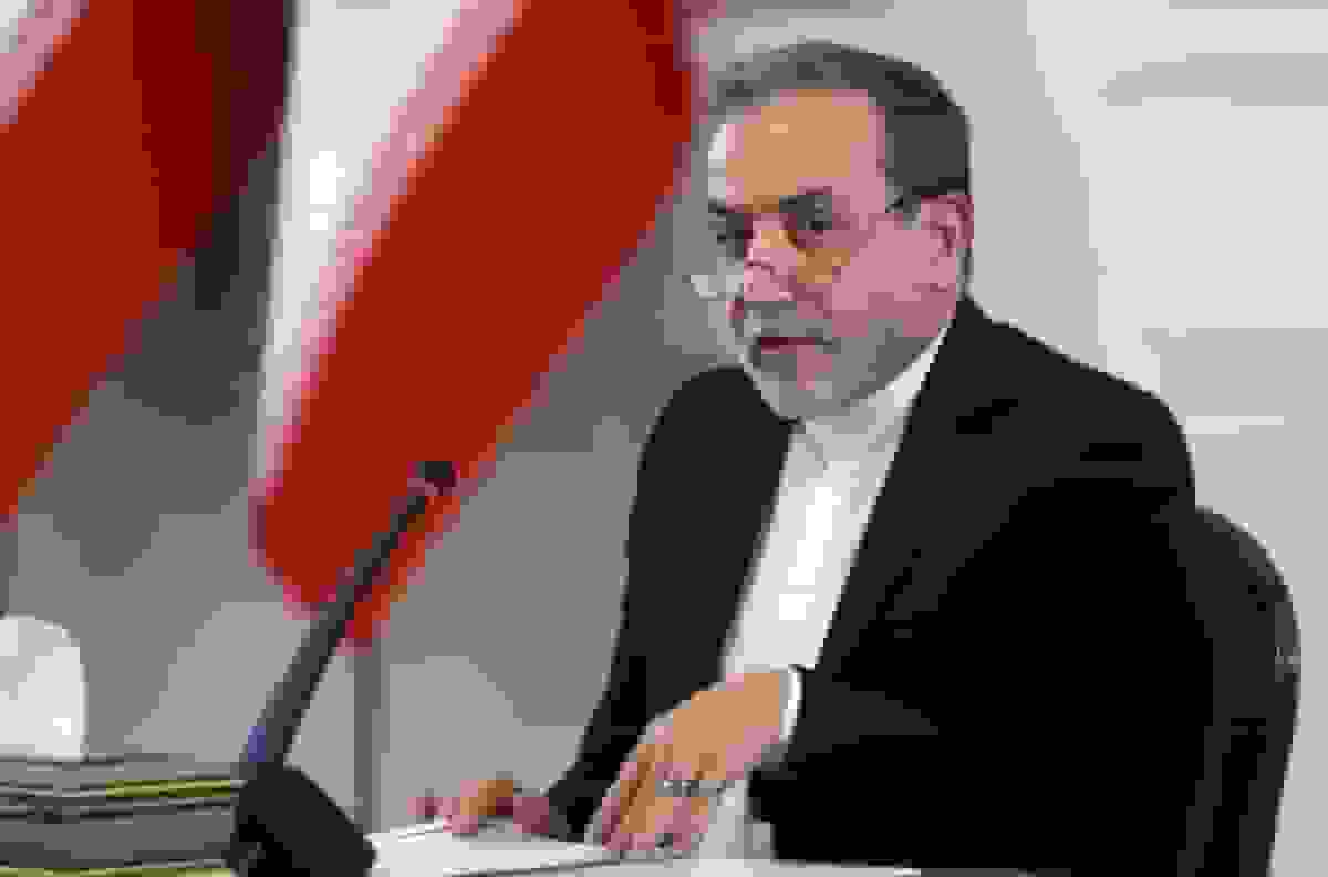 عراقچی: امیدواریم پروژه راه‌آهن رشت - آستارا سال آینده به بهره‌برداری برسد