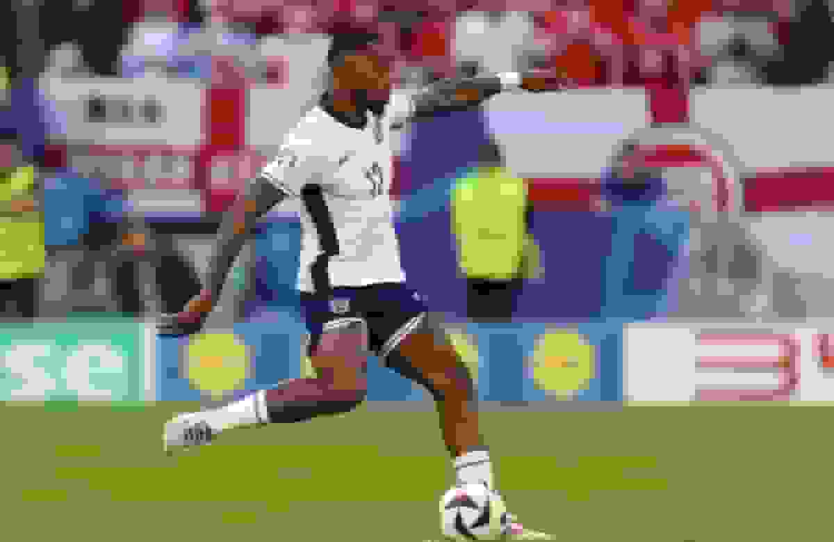 بازداشت ستاره فوتبال انگلیس در میهمانی شبانه لندن