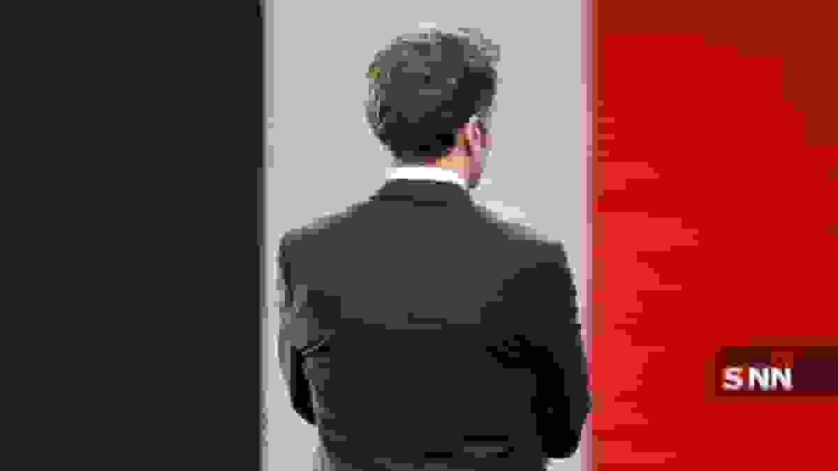 محبوبیت ماکرون به پایین‌ترین سطح از زمان ورود به الیزه رسید