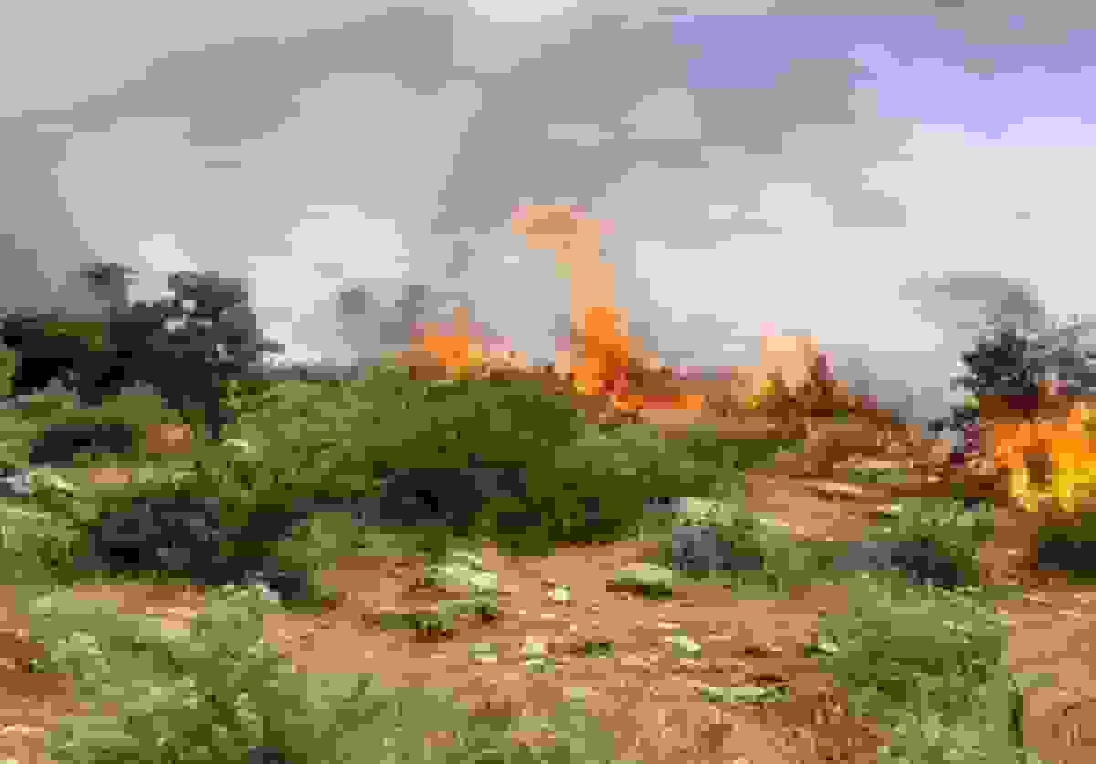 تصاویر اختصاصی از اطفای حریق جنگل‌های هیرکانی در بالگرد