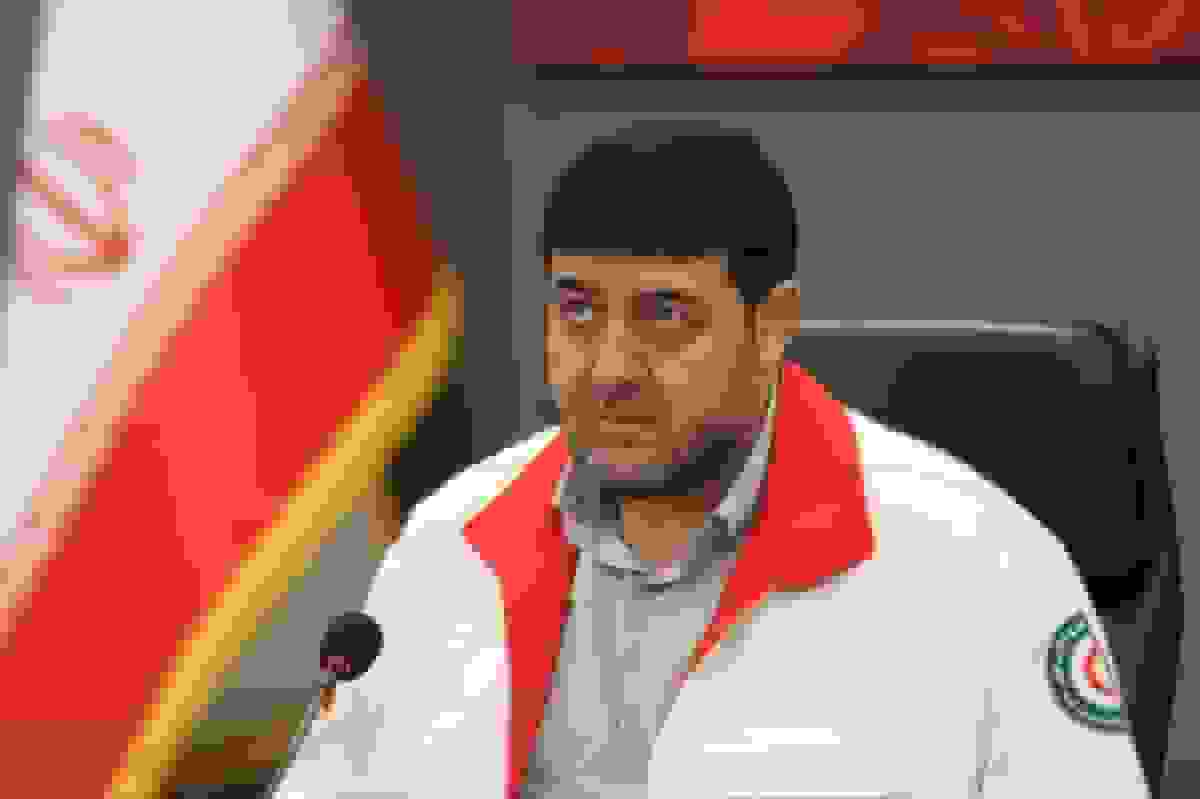 هلال احمر تا پایان اطفای کامل حریق در جنگل‌ها حضور فعال دارد