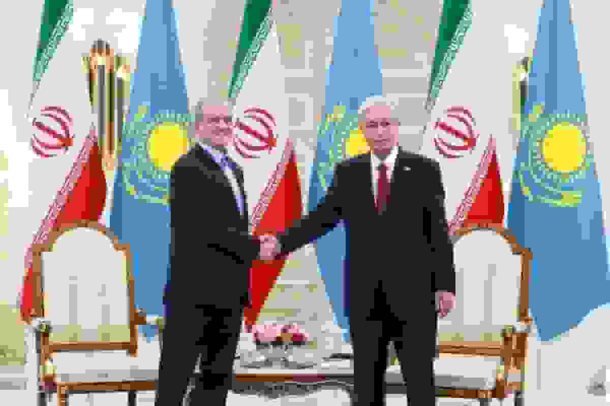 تاکید پزشکیان بر استفاده بیشتر از ظرفیت بخش خصوصی برای تقویت روابط ایران و قزاقستان