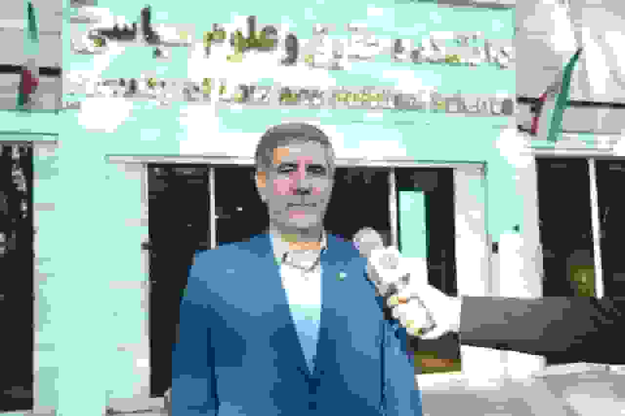 آزمون پذیرش وکالت مرکز وکلا در خراسان رضوی برگزار شد